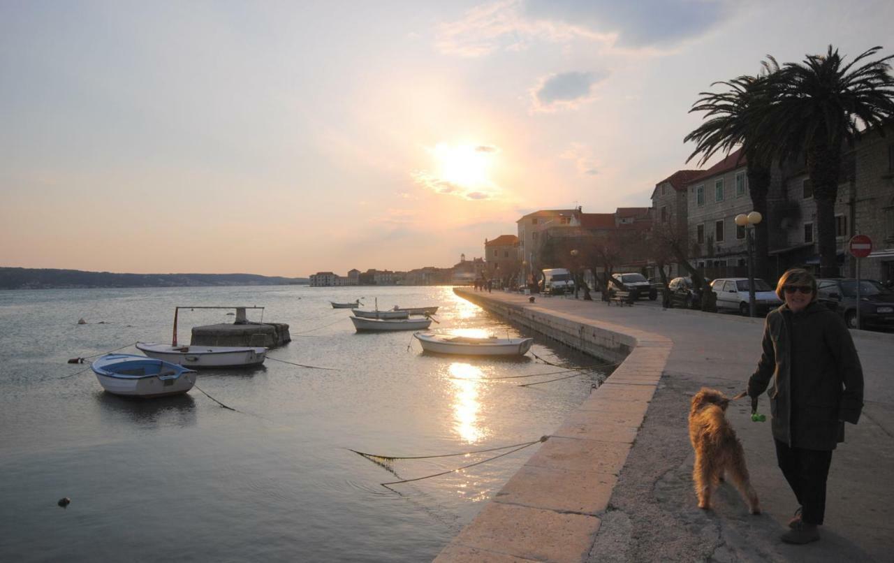 Guesthouse Jet Kastela Exterior photo