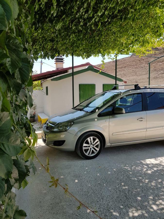 Guesthouse Jet Kastela Exterior photo